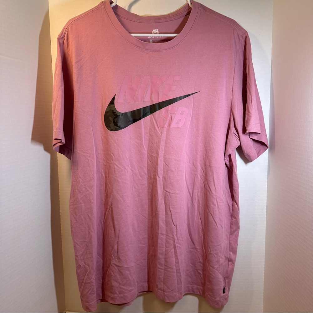 Nike SB Tshirt